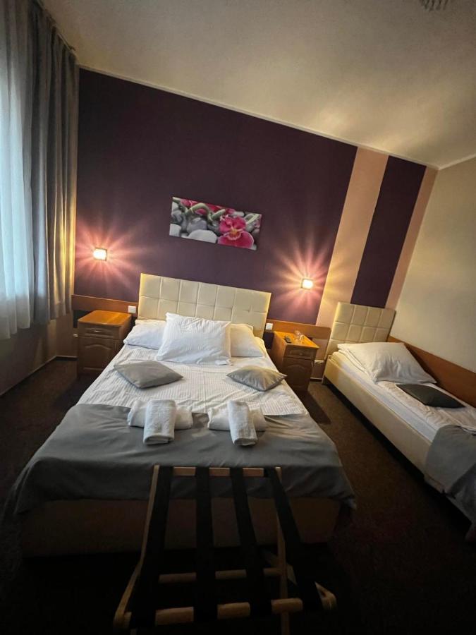 Hotel U Grubego Wielogóra Exteriör bild